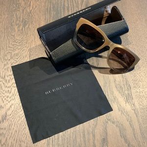 Burberry sunglasses